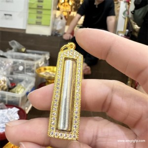 泰国佛牌 原庙恭请 阿赞喷 依霸经文符管 塔固 镶钻外壳 饰品吊坠