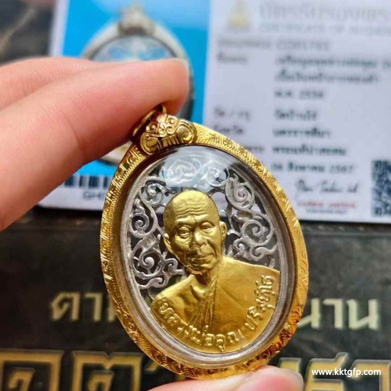 龙婆坤自身佛牌有什么功效与寓意？常见说法与佩戴注意事项