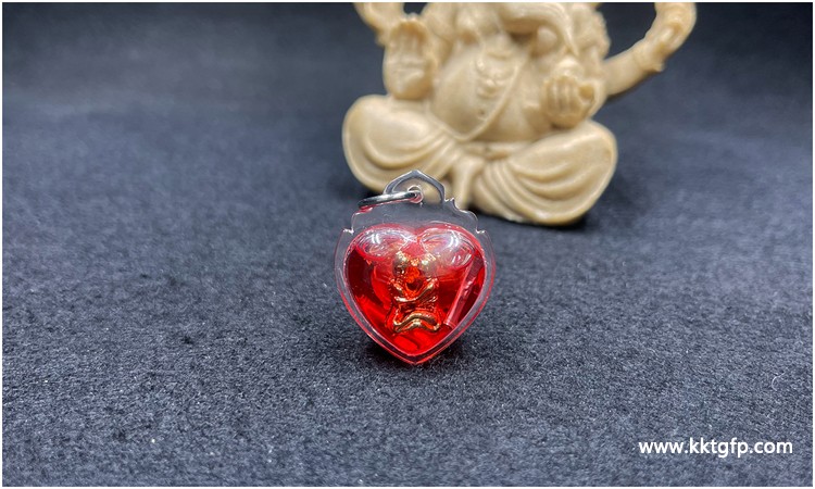 阿赞白矿 燕通人缘心锁 泰国佛牌 阿赞白矿 燕通人缘心锁 泰国佛牌 6.jpg