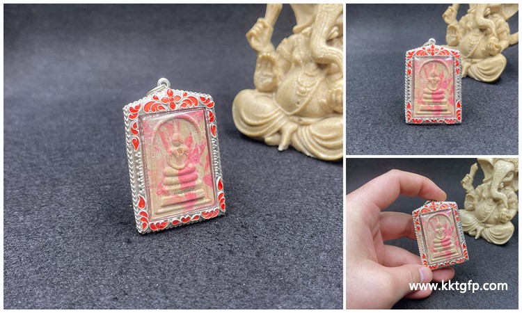 龙菩年 粉泥符管崇迪 佛牌 龙菩年 粉泥符管崇迪 (2).jpg